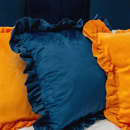 Cracow Royal Blue Avia Estate By Renters Apartment Krakau