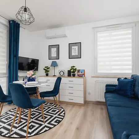 Lägenhet Cracow Royal Blue Avia Estate By Renters Kraków